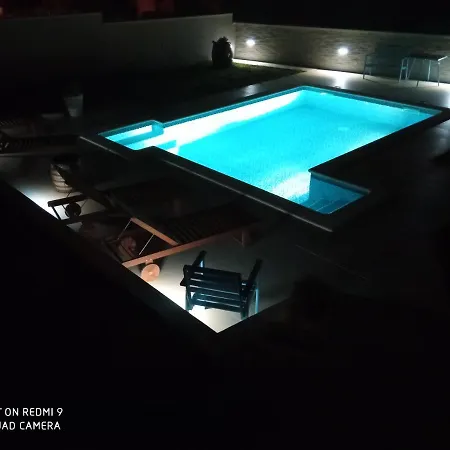 Mel&stef, Charming House, With Private Swimming Pool Ideal For Family Vacation * Pula