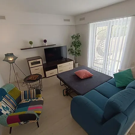 Mel&stef, Charming House, With Private Swimming Pool Ideal For Family Vacation * Pula